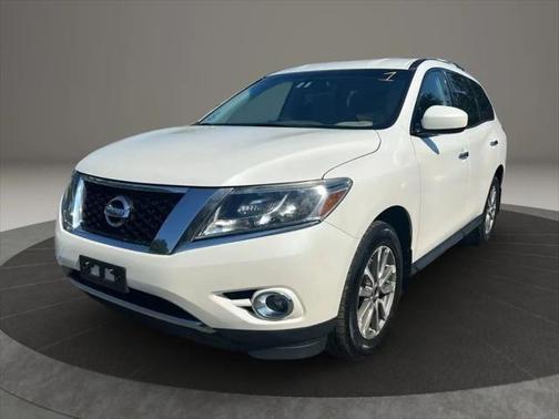 2015 Nissan Pathfinder SV