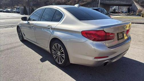 2017 BMW 530 530i Sedan 4D