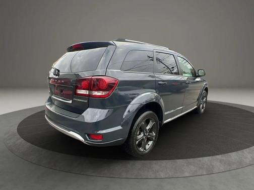 2018 Dodge Journey Crossroad