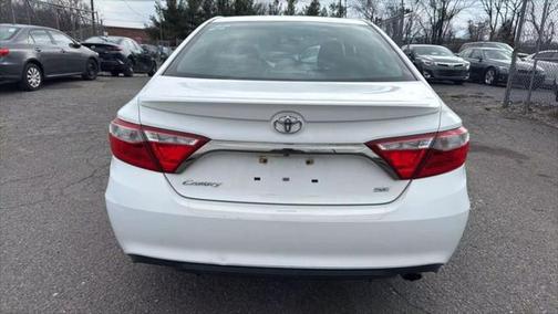 2016 Toyota Camry SE w/Special Edition Pkg