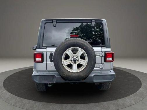 Billet Silver Metallic Clearcoat 2018 Jeep Wrangler Unlimited Sport