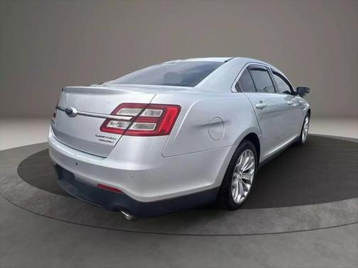2016 Ford Taurus Limited