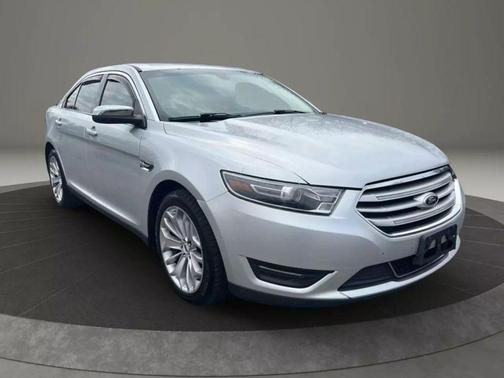 2016 Ford Taurus Limited
