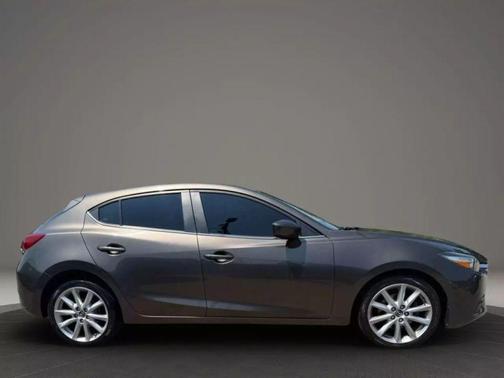 2017 Mazda Mazda3 Touring
