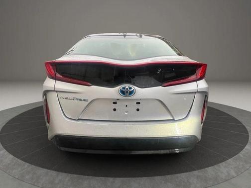 2021 Toyota Prius Prime LE