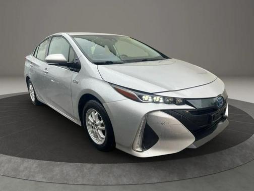 2021 Toyota Prius Prime LE