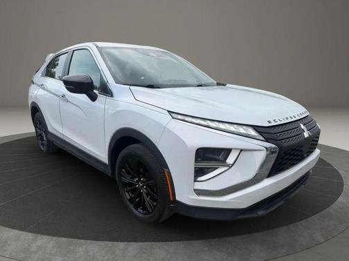 White Diamond 2022 Mitsubishi Eclipse Cross SP