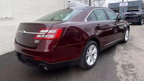 2019 Ford Taurus SEL