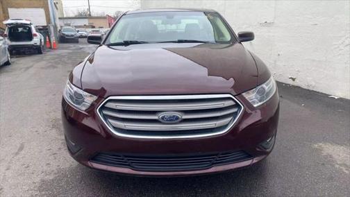 2019 Ford Taurus SEL