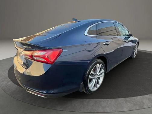 2022 Chevrolet Malibu FWD Premier