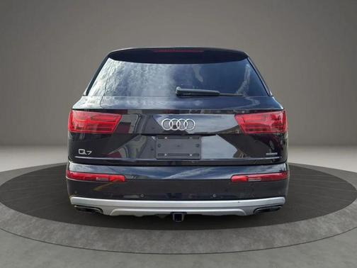 2018 Audi Q7 2.0T Premium Plus