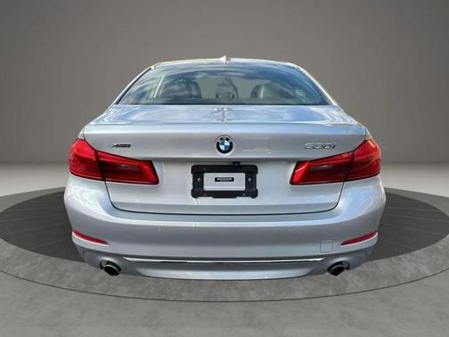 2019 BMW 530 xDrive
