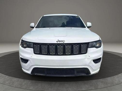 2017 Jeep Grand Cherokee Altitude