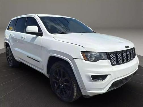 2017 Jeep Grand Cherokee Altitude