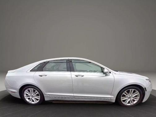 2015 Lincoln MKZ Base