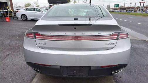 2015 Lincoln MKZ Base