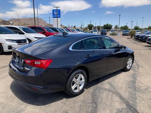 2023 Chevrolet Malibu 1LS