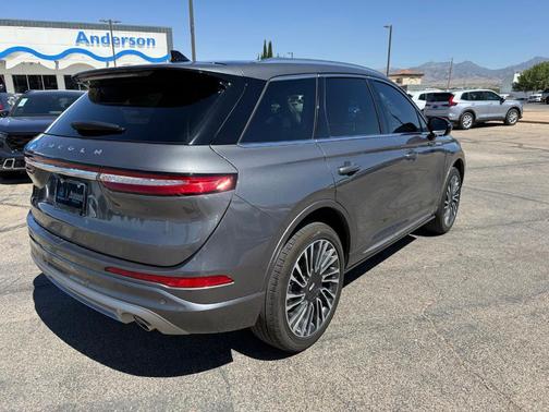 Gray Metallic 2022 Lincoln Corsair Standard