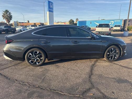 2024 Hyundai SONATA SEL