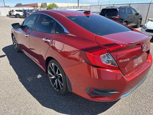 2019 Honda Civic Touring