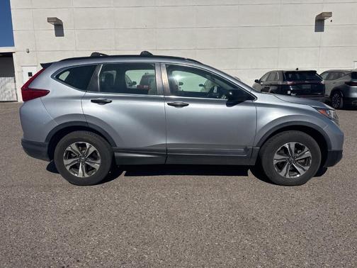 Lunar Silver Metallic 2017 Honda CR-V LX