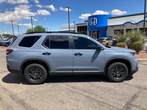2025 Honda Pilot TrailSport