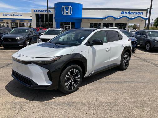 2024 Toyota bZ4X XLE
