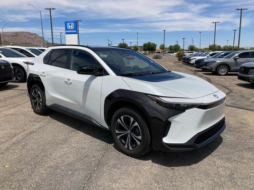 2024 Toyota bZ4X XLE