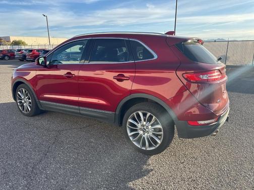 2015 Lincoln MKC Base
