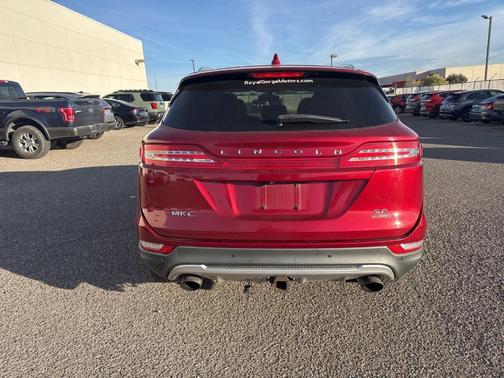 2015 Lincoln MKC Base