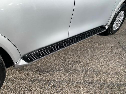 2023 Nissan Armada SV