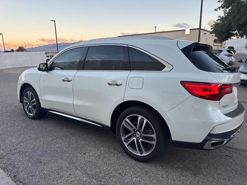 2017 Acura MDX 3.5L w/Advance Package