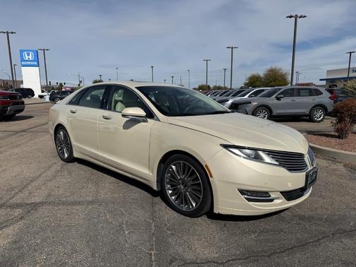 2014 Lincoln MKZ Base