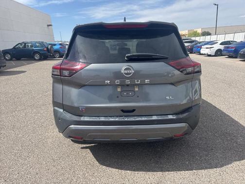 Gun Metallic 2022 Nissan Rogue SL