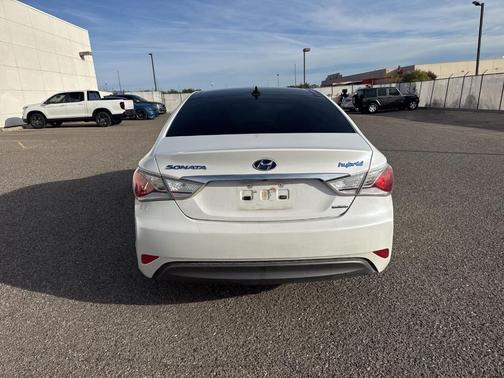 2015 Hyundai SONATA Hybrid Limited