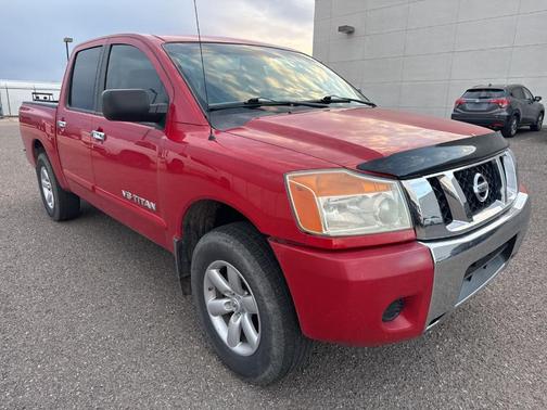 2012 Nissan Titan SV