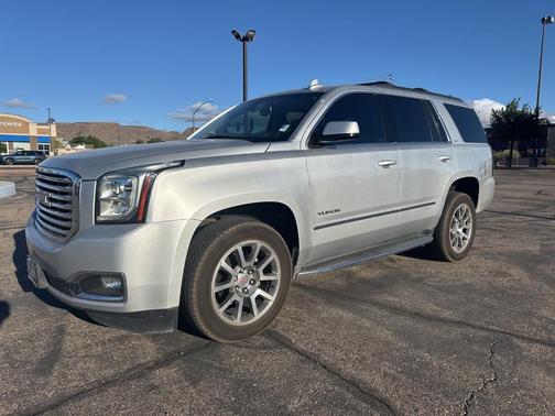 Quicksilver Metallic 2017 GMC Yukon SLT