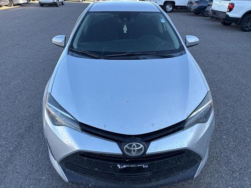 Classic Silver Metallic 2018 Toyota Corolla LE