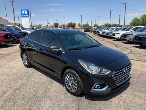 2022 Hyundai Accent SEL
