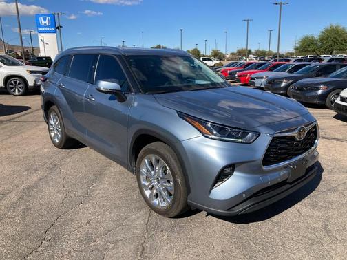 2024 Toyota Highlander Limited