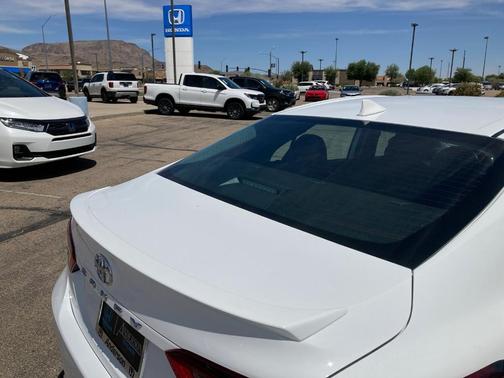 2023 Toyota Camry SE Nightshade