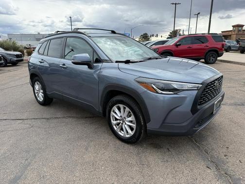 2023 Toyota Corolla Cross LE