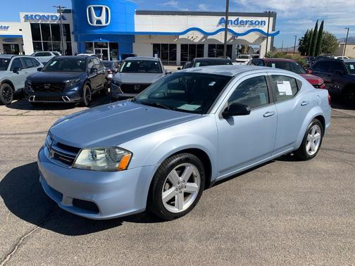 2013 Dodge Avenger SE