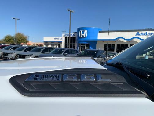 2024 Chevrolet Silverado 2500 Custom