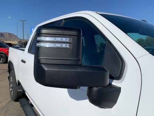 2024 Chevrolet Silverado 2500 Custom