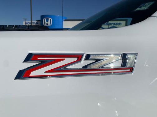 2024 Chevrolet Silverado 2500 Custom