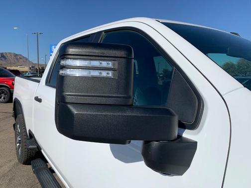 2024 Chevrolet Silverado 2500 Custom