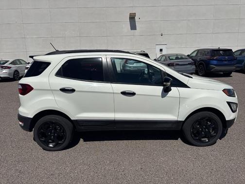 Diamond White 2021 Ford EcoSport SES