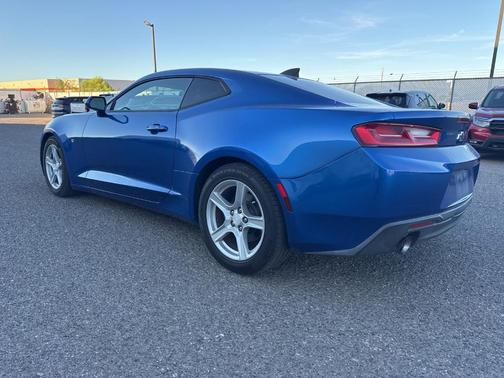 Hyper Blue Metallic 2016 Chevrolet Camaro 1LT