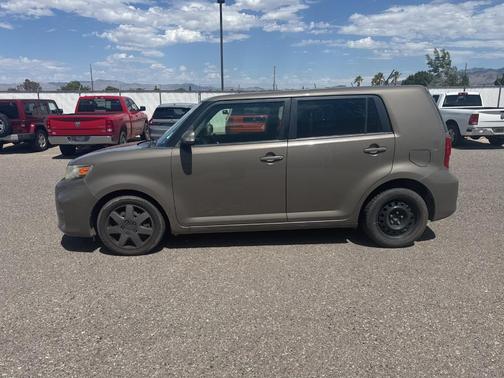 2014 Scion xB Base